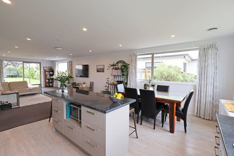 Photo of property in 53 Queen Street, Winton, 9720