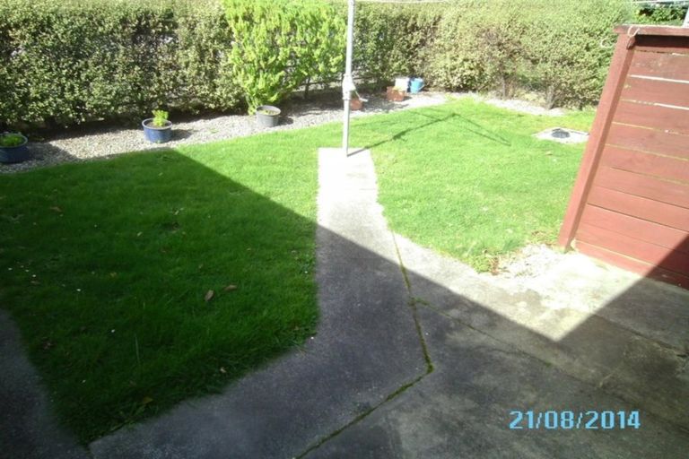 Photo of property in 1 Winiata Place, Otaki, 5512