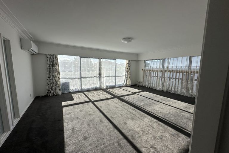 Photo of property in 4 Priestley Drive, Bucklands Beach, Auckland, 2014