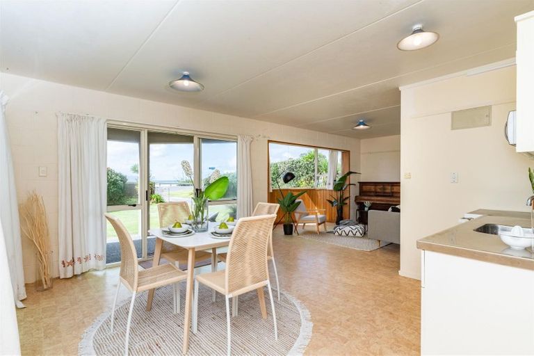 Photo of property in 3 Wairahi Road, Langs Beach, Waipu, 0582