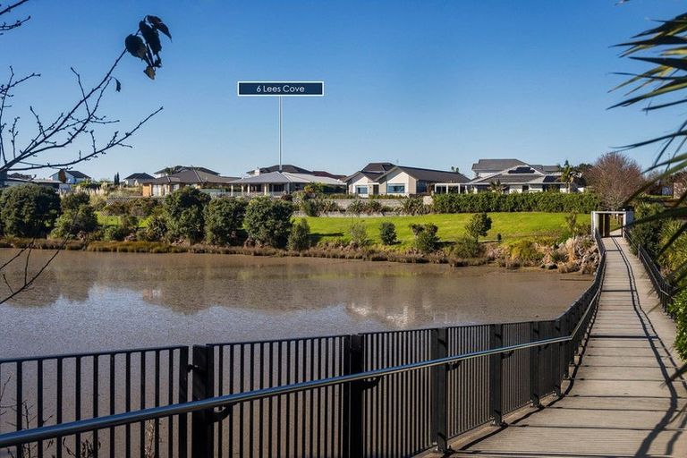 Photo of property in 6 Lees Cove, Karaka, Papakura, 2113