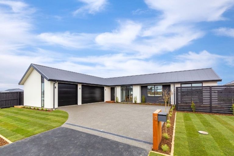 Photo of property in 12 Harrison Drive, Tikipunga, 0112