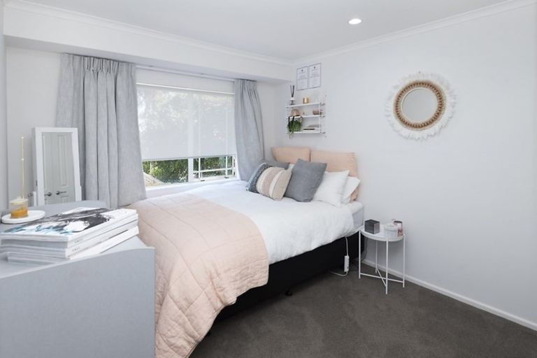 Photo of property in 148 John Brooke Crescent, East Tamaki Heights, Auckland, 2016