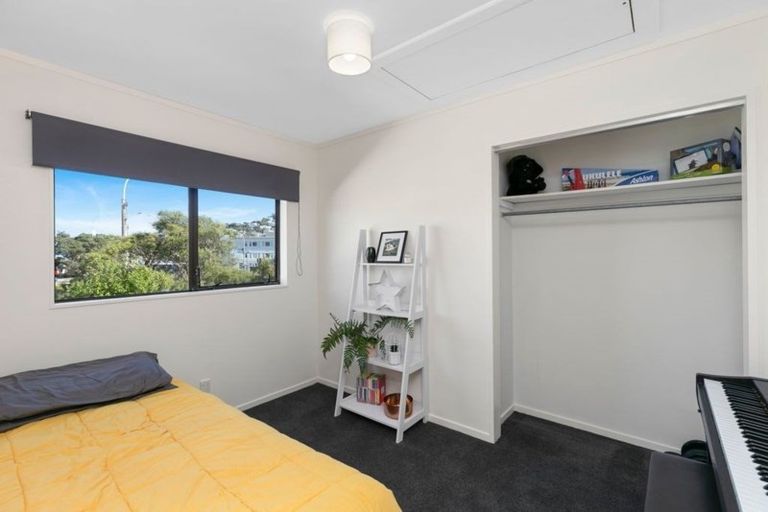 Photo of property in 2/615 Evans Bay Parade, Kilbirnie, Wellington, 6022