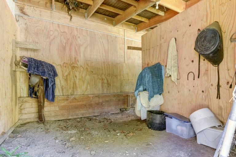 Photo of property in 120 Union Line, Fordell, Whanganui, 4572