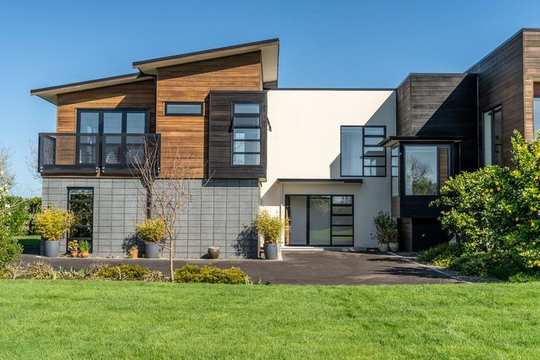 Photo of property in 102 Lee Martin Road, Tamahere, Cambridge, 3493