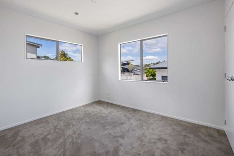 Photo of property in 23 Carento Way, Stanmore Bay, Whangaparaoa, 0932