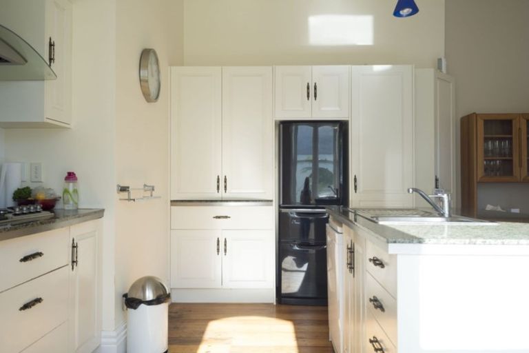 Photo of property in 13 Bay Street, Petone, Lower Hutt, 5012