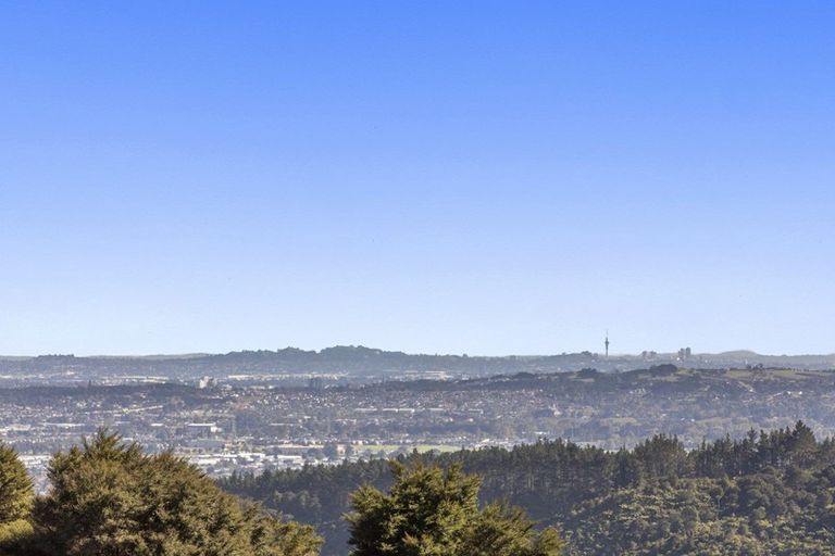 Photo of property in 736 Ponga Road, Opaheke, Papakura, 2584