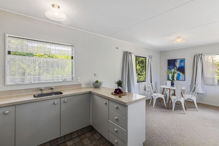 Photo of property in 16a Kairimu Street, Stokes Valley, Lower Hutt, 5019