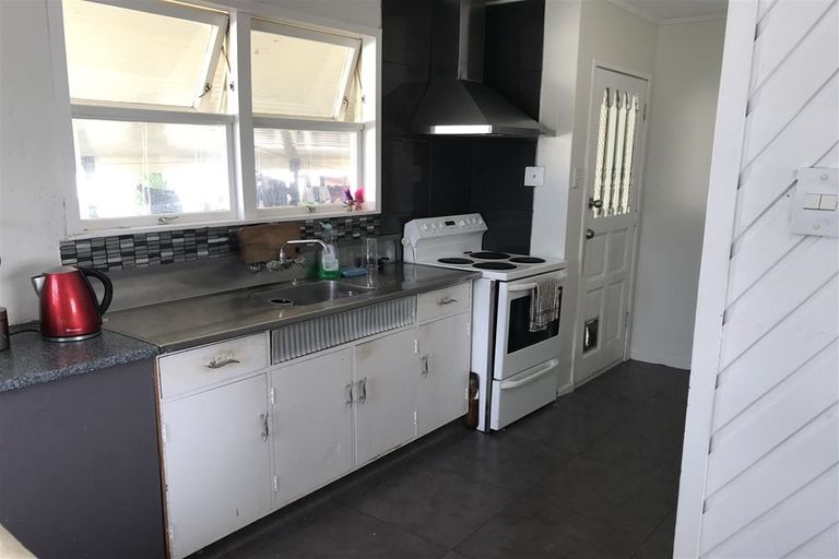 Photo of property in 48 Port Street West, Feilding, 4702