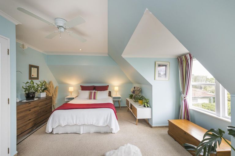 Photo of property in 26 Saint Albans Avenue, Hokowhitu, Palmerston North, 4410