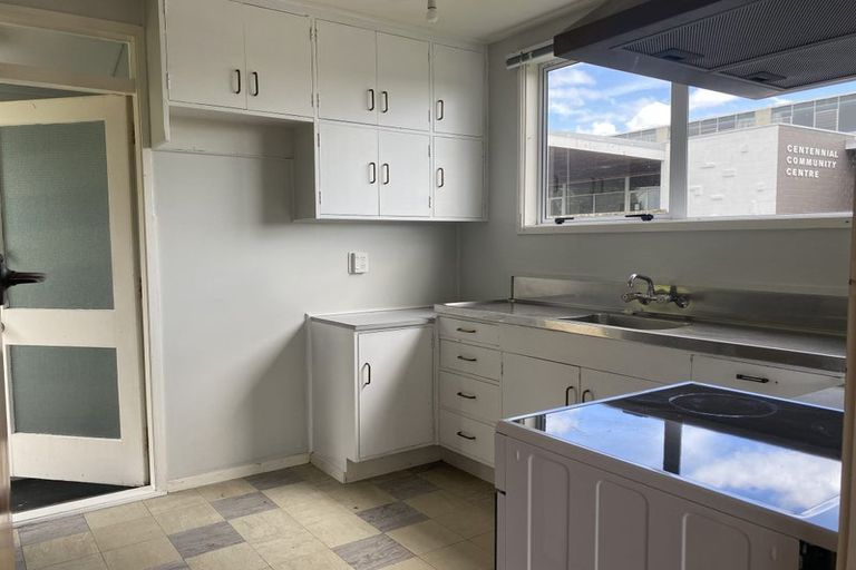 Photo of property in 42 View Street, Maungaturoto, 0520