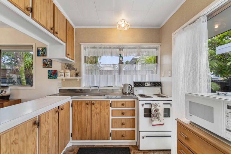 Photo of property in 5b Monarch Grove, Pauanui, Hikuai, 3579