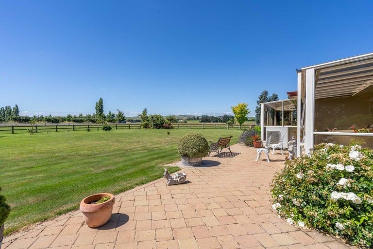 Photo of property in 229 Egerton Road, Winton, 9781