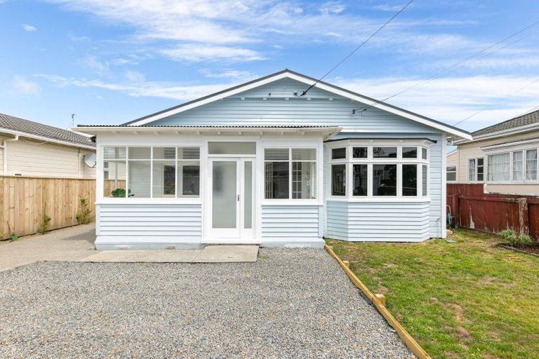 Photo of property in 26 Byron Street, Miramar, Wellington, 6022