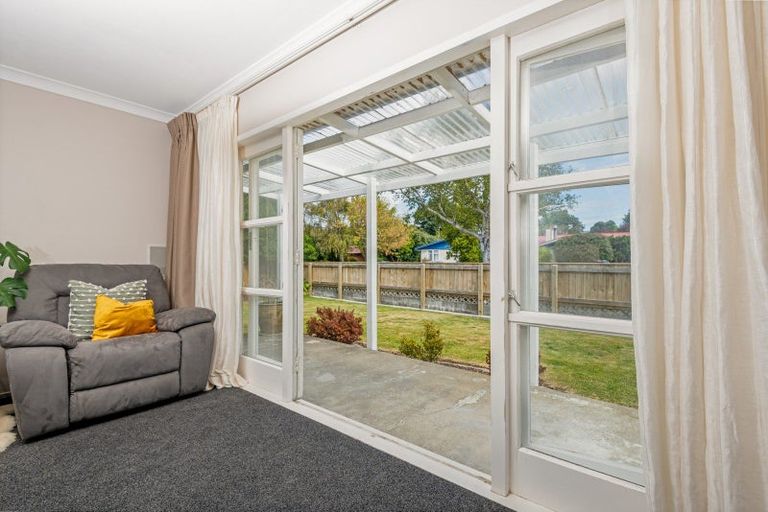Photo of property in 134 Ruamahanga Crescent, Terrace End, Palmerston North, 4410