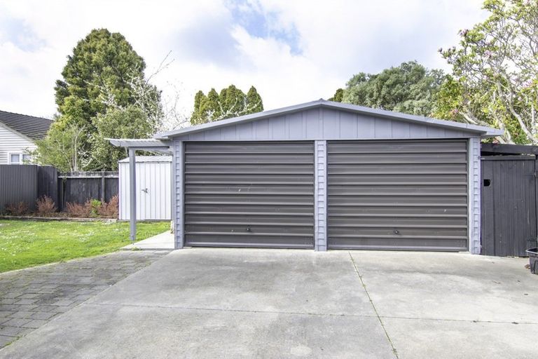 Photo of property in 12 Napier Road, Terrace End, Palmerston North, 4410