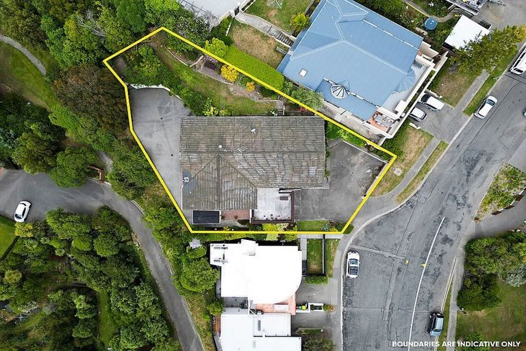 Photo of property in 1/32 Takahe Drive, Cashmere, Christchurch, 8022