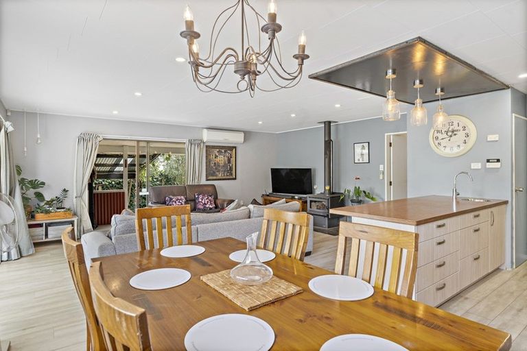 Photo of property in 51 Cologne Street, Martinborough, 5711