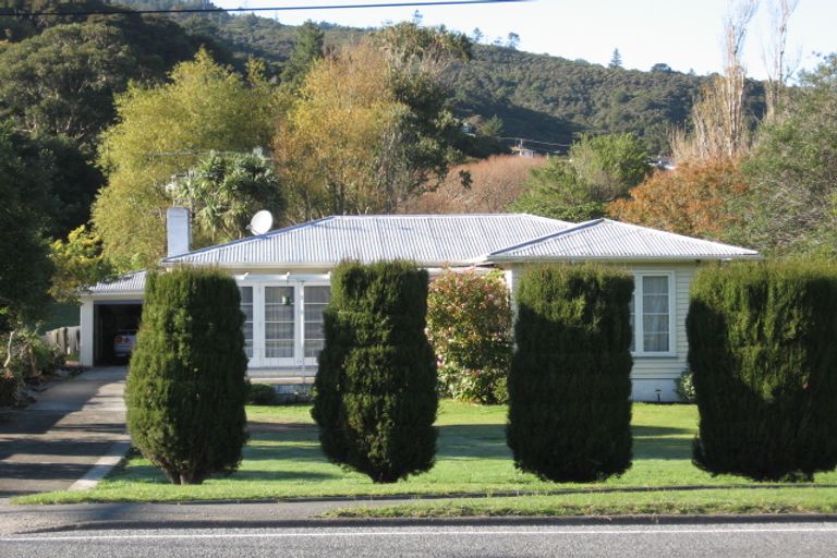 Photo of property in 226a Eastern Hutt Road, Stokes Valley, Lower Hutt, 5019