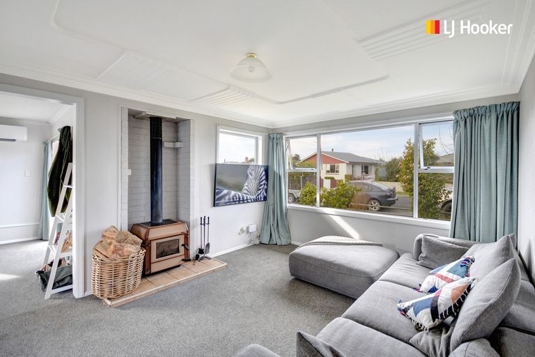 Photo of property in 1 Melville Street, Mosgiel, 9024