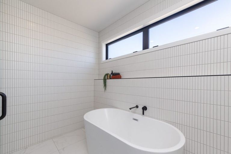 Photo of property in 11 Te Kahu Lane, Halcombe, Feilding, 4779