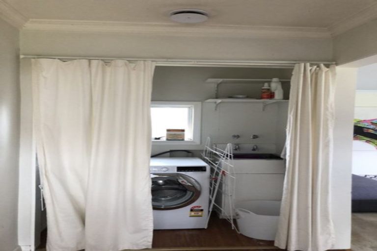 Photo of property in 15 Lancaster Street, Levin, 5510