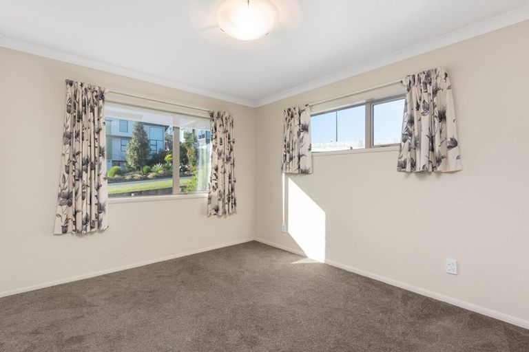 Photo of property in 8 Utopia Park Heights, Welcome Bay, Tauranga, 3112