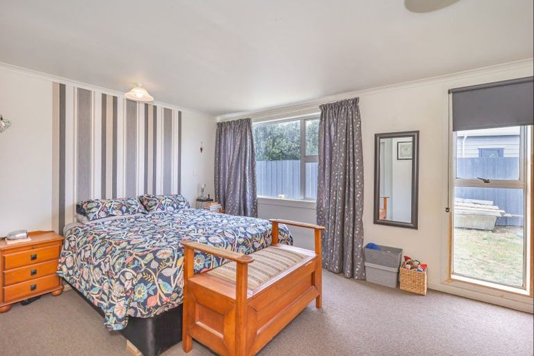 Photo of property in 13 Koputara Road, Himatangi Beach, Foxton, 4891