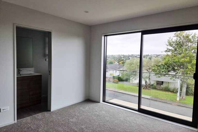 Photo of property in 1/20 Eban Avenue, Hillcrest, Auckland, 0627