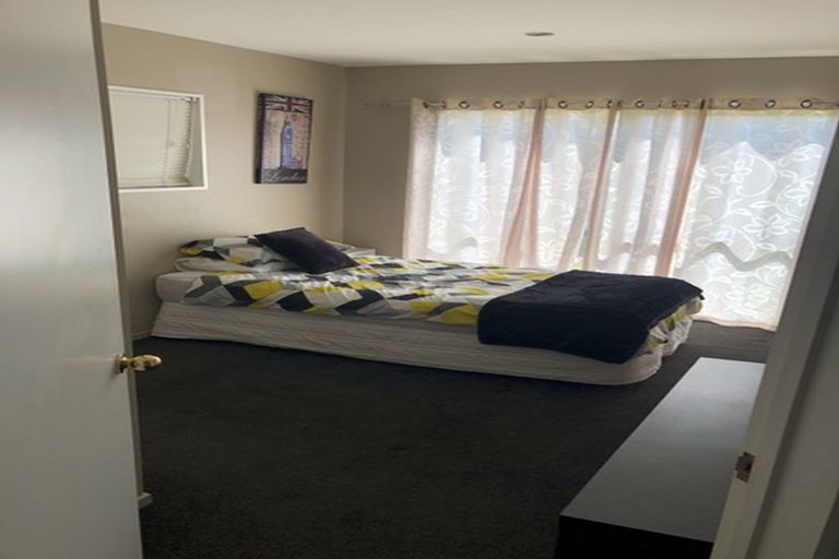 Photo of property in 22 Ennerdale Row, Westmorland, Christchurch, 8025