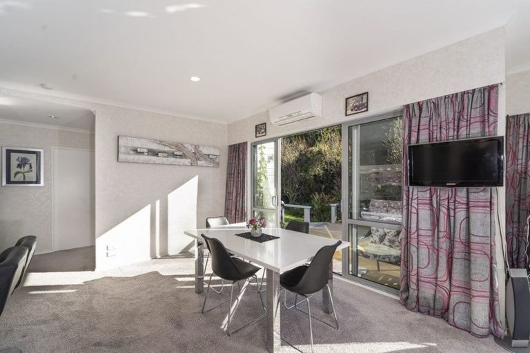 Photo of property in 133a Kent Street, Carterton, 5713