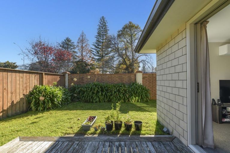 Photo of property in 25 Allington Place, Bethlehem, Tauranga, 3110