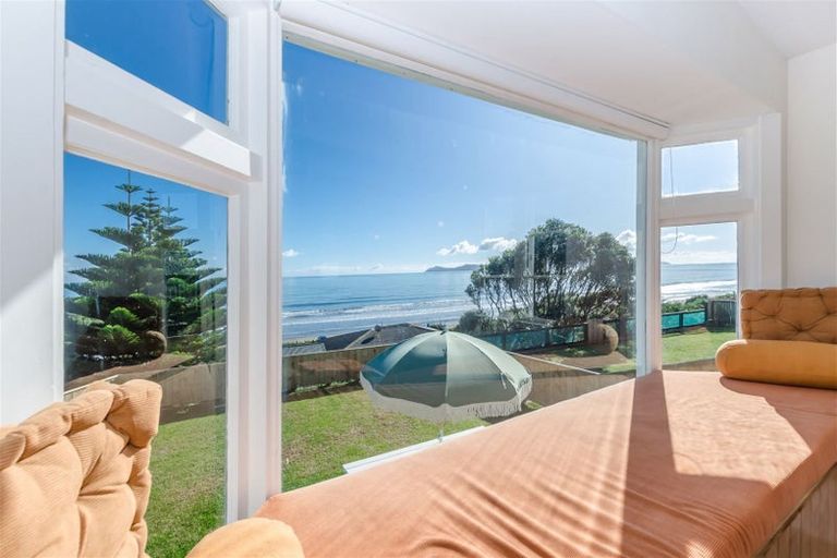 Photo of property in 37 Aperahama Street, Paekakariki, 5034