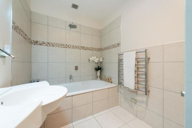 Photo of property in 24 Joblin Way, Ohauiti, Tauranga, 3112