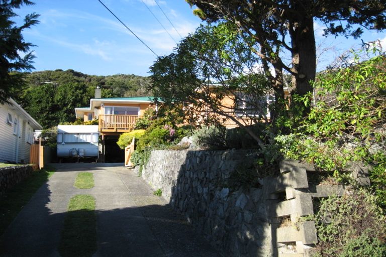 Photo of property in 30 Bull Avenue, Wainuiomata, Lower Hutt, 5014
