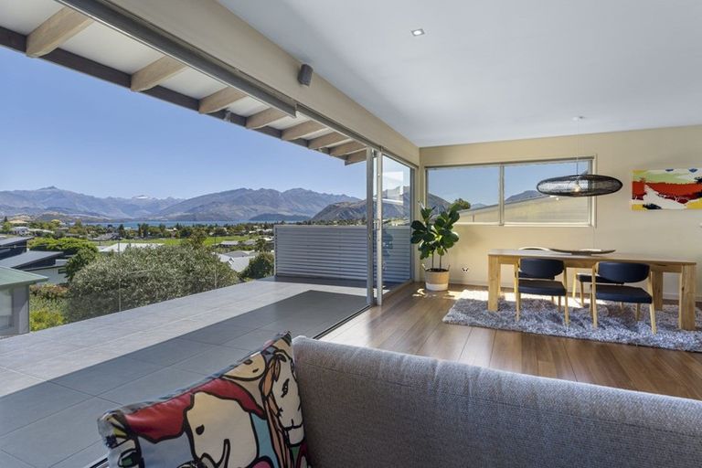 Photo of property in 10b Hogan Lane, Wanaka, 9305
