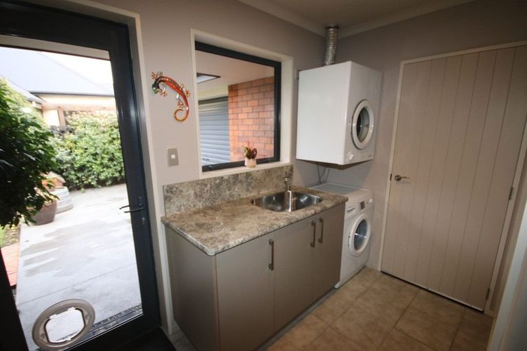 Photo of property in 18 Country Place, Allenton, Ashburton, 7700