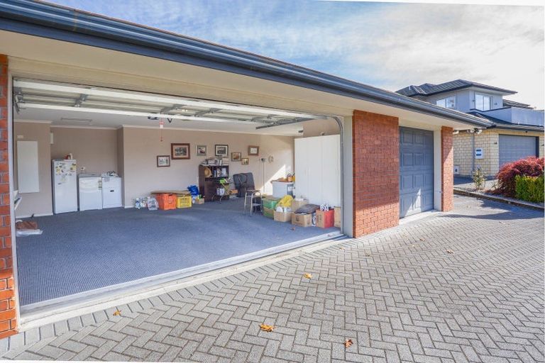 Photo of property in 61 Puriri Street, Hilltop, Taupo, 3330