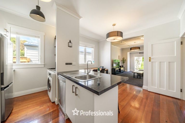 Photo of property in 17 Beaumont Avenue, Alicetown, Lower Hutt, 5010