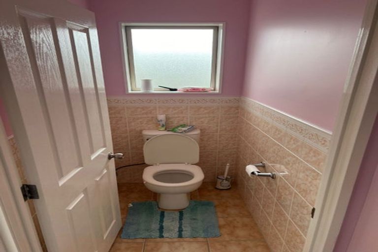 Photo of property in 99 Russell Road, Manurewa, Auckland, 2102