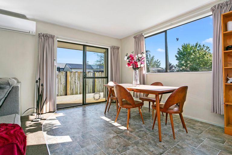 Photo of property in 57a Goldsmith Street, Leamington, Cambridge, 3432