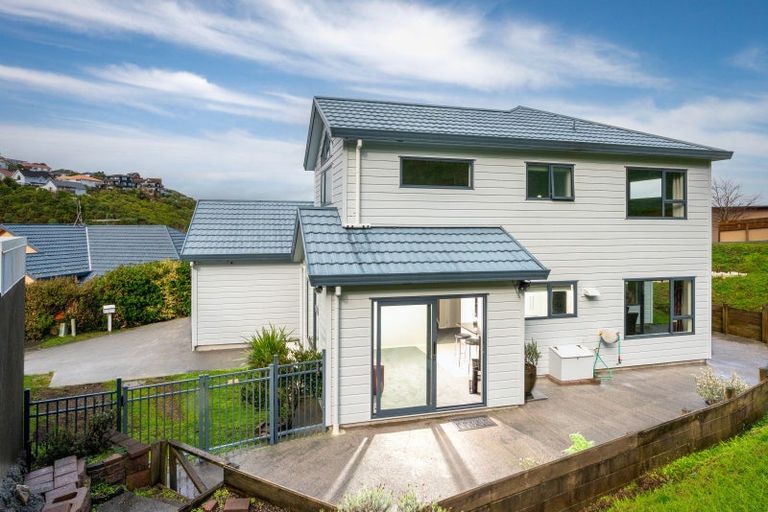 Photo of property in 39 Vasanta Avenue, Ngaio, Wellington, 6035