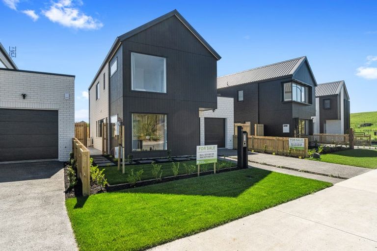 Photo of property in 67 Waireka Road, Rototuna North, Hamilton, 3210