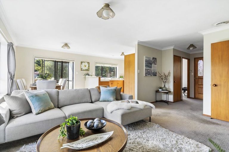 Photo of property in 6a Reidy Place, Pukekohe, 2120