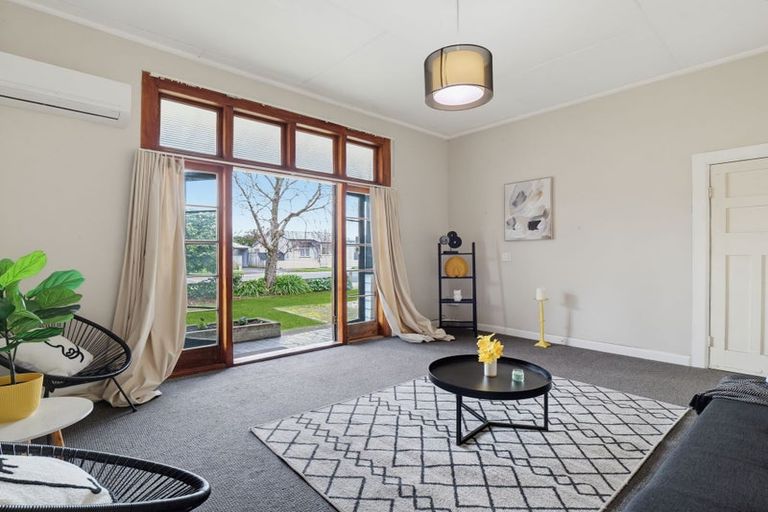 Photo of property in 68 Chelwood Street, Takaro, Palmerston North, 4412