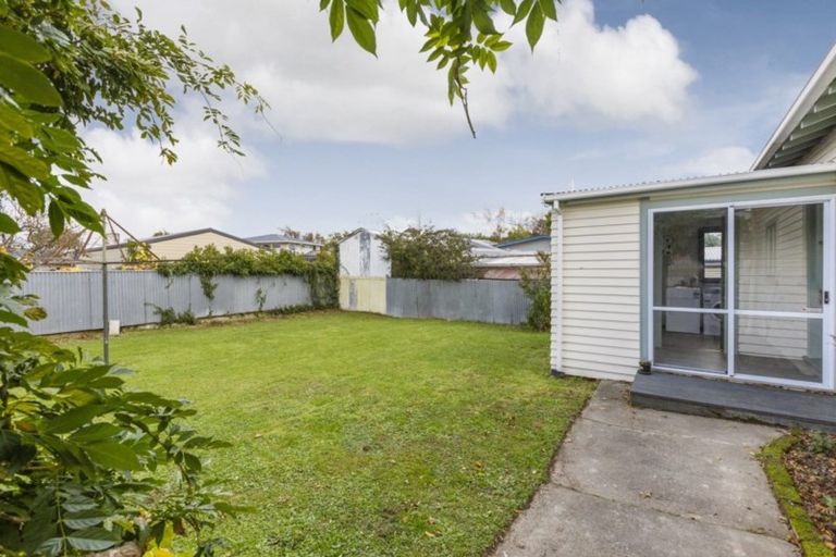 Photo of property in 14 Douglas Street, West End, Palmerston North, 4412