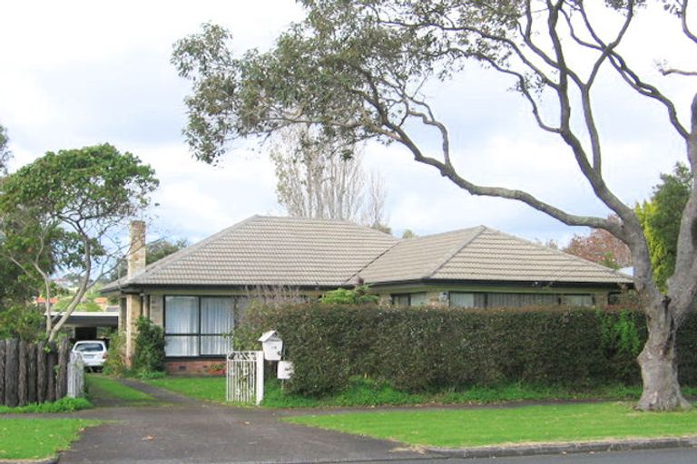 Photo of property in 19 Tamaki Bay Drive, Pakuranga, Auckland, 2010