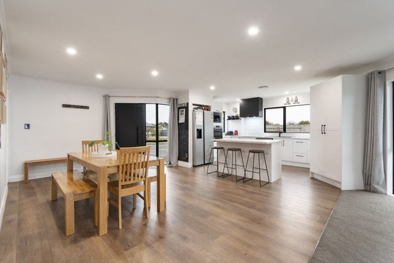 Photo of property in 12 Jefferson Crescent, Milson, Palmerston North, 4414